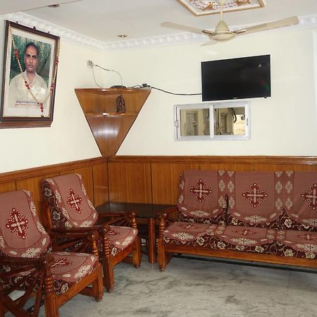 Hotel Sree Vaibhav Residency Tirupati Zewnętrze zdjęcie