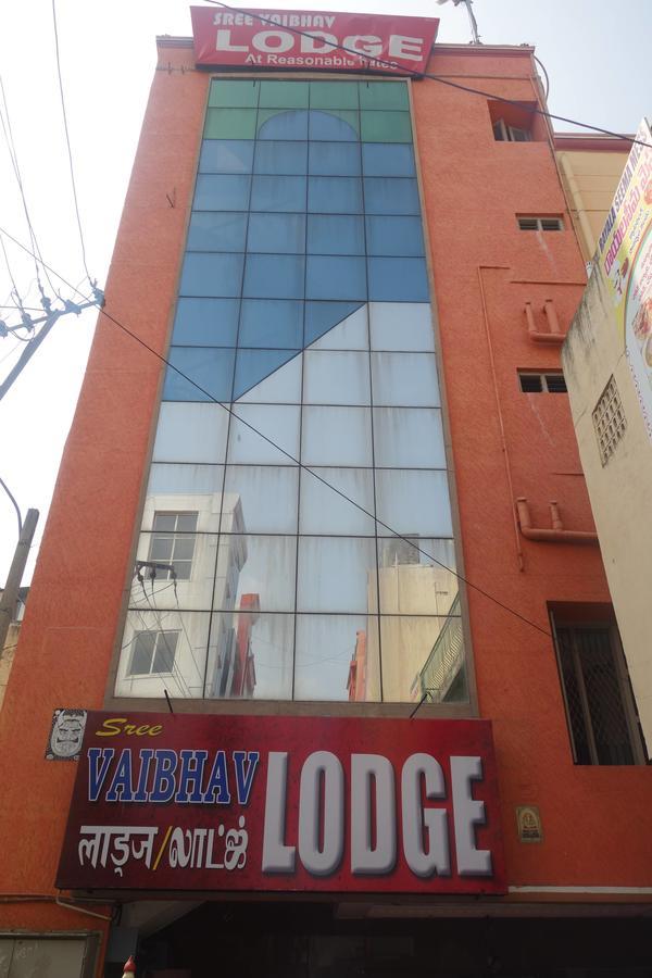 Hotel Sree Vaibhav Residency Tirupati Zewnętrze zdjęcie