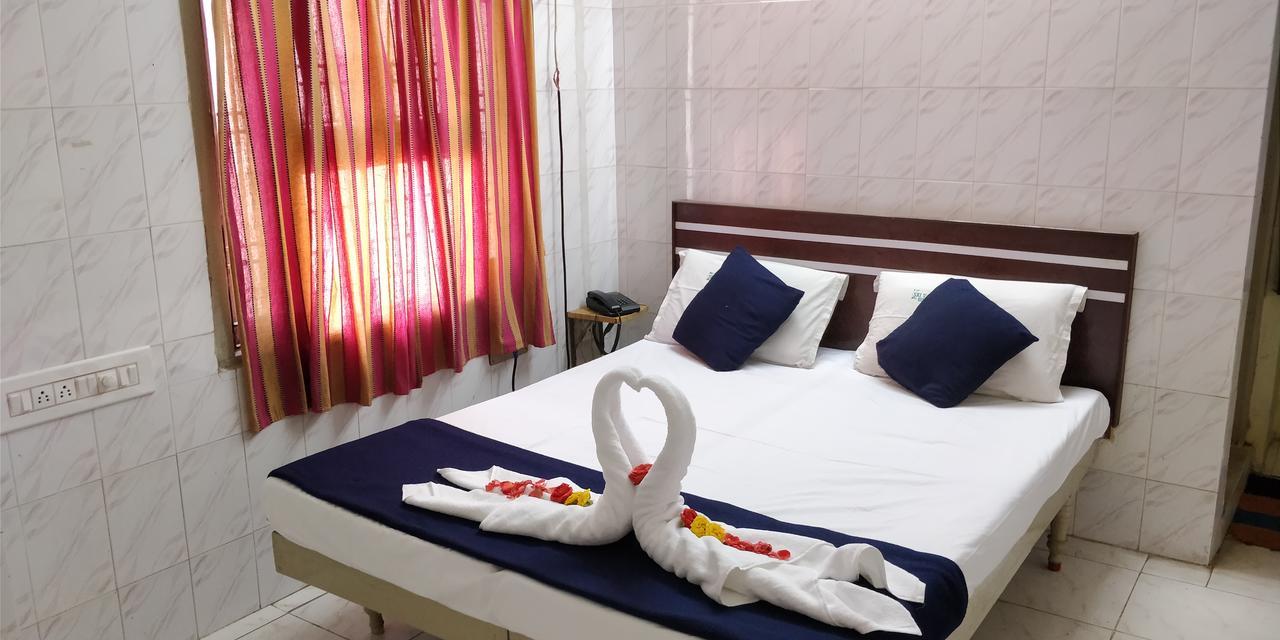 Hotel Sree Vaibhav Residency Tirupati Zewnętrze zdjęcie
