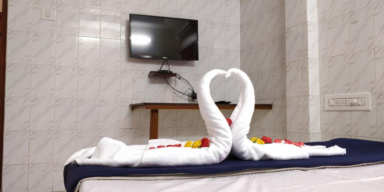 Hotel Sree Vaibhav Residency Tirupati Zewnętrze zdjęcie